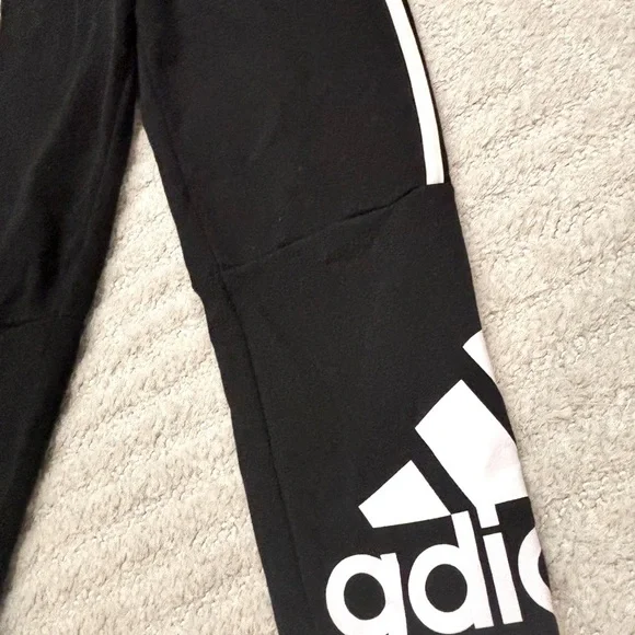 Adidas - Big Boys BADGE OF SPORT JOGGER PANTS Size Large (14/16) - Picture 3 of 9